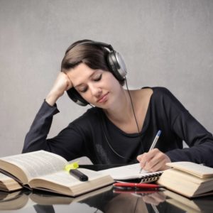 What Is the Best Brainwave Music for Studying? 